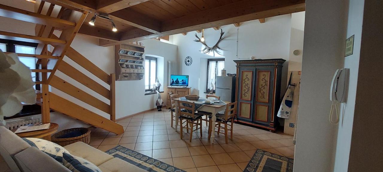 Loft Della Perpetua Di Casa Bernardi, Fuga Romantica Petfriendly Montagnaga  Εξωτερικό φωτογραφία