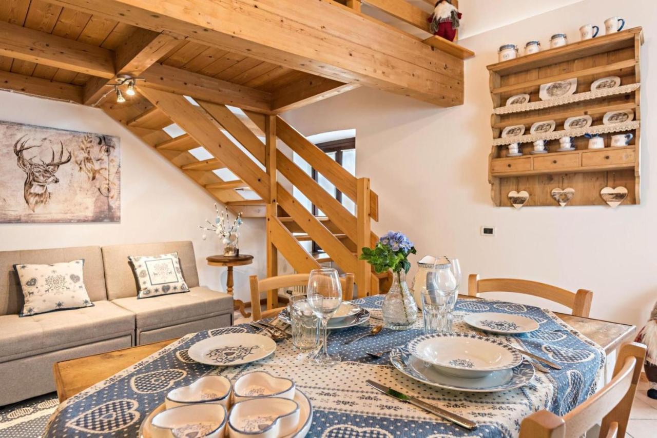 Loft Della Perpetua Di Casa Bernardi, Fuga Romantica Petfriendly Montagnaga  Εξωτερικό φωτογραφία