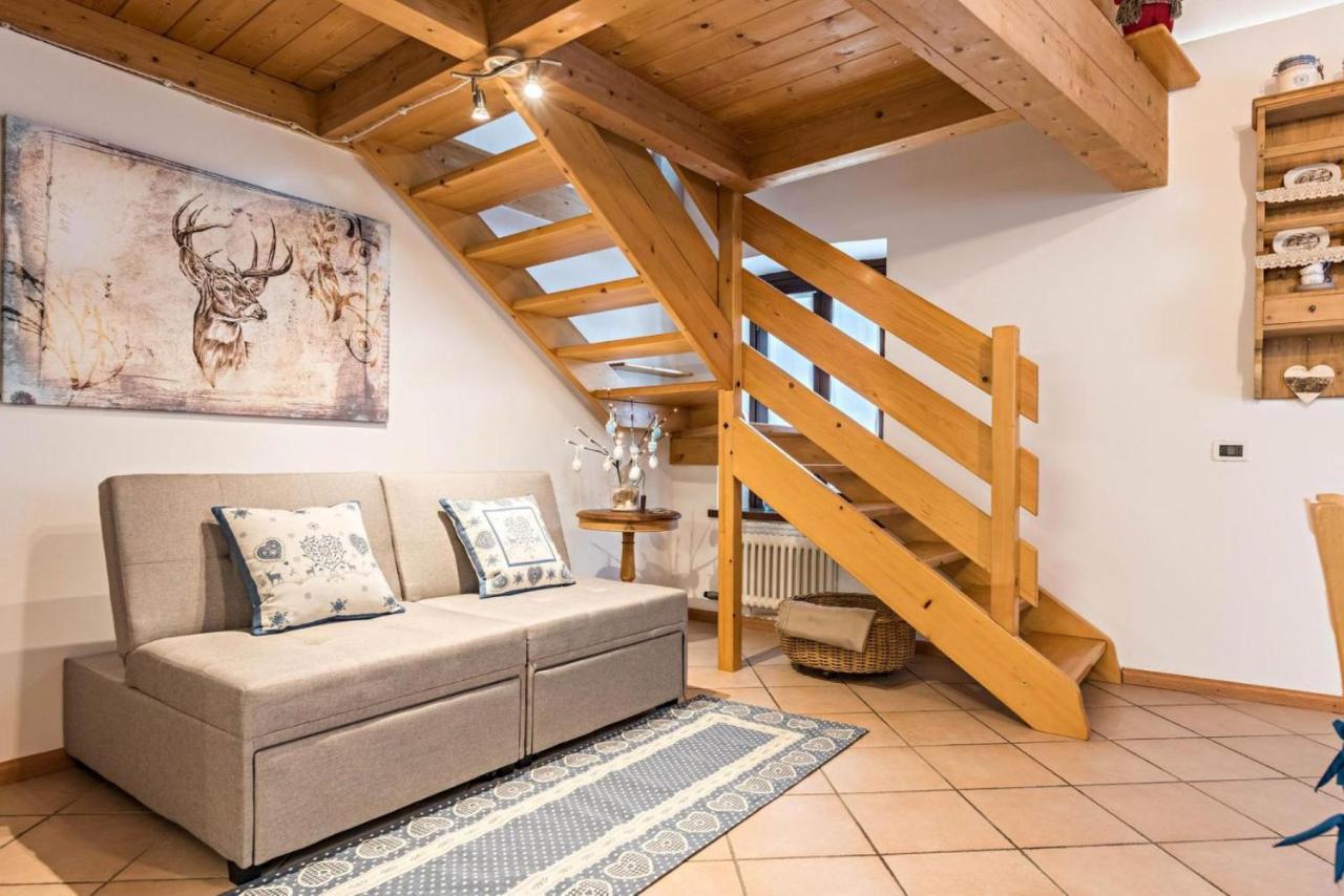 Loft Della Perpetua Di Casa Bernardi, Fuga Romantica Petfriendly Montagnaga  Εξωτερικό φωτογραφία