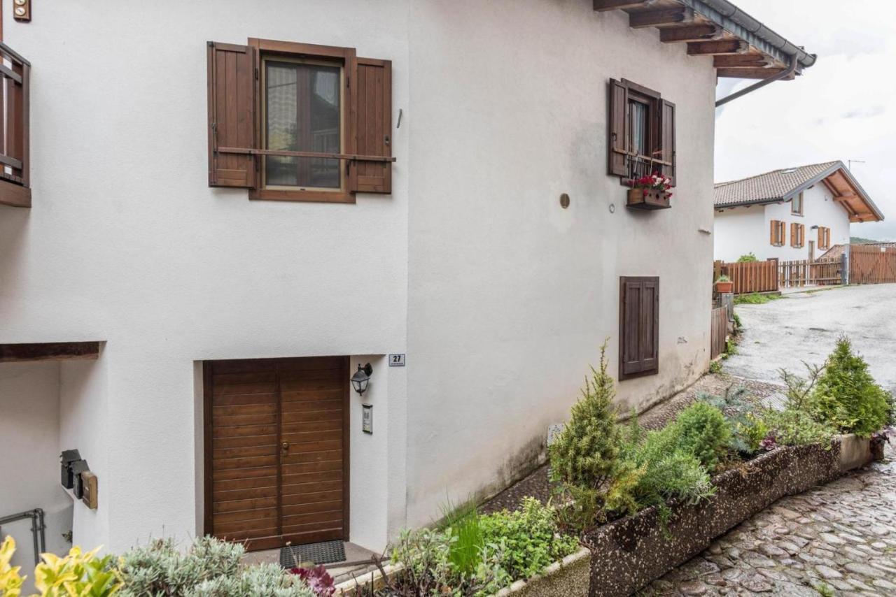 Loft Della Perpetua Di Casa Bernardi, Fuga Romantica Petfriendly Montagnaga  Εξωτερικό φωτογραφία