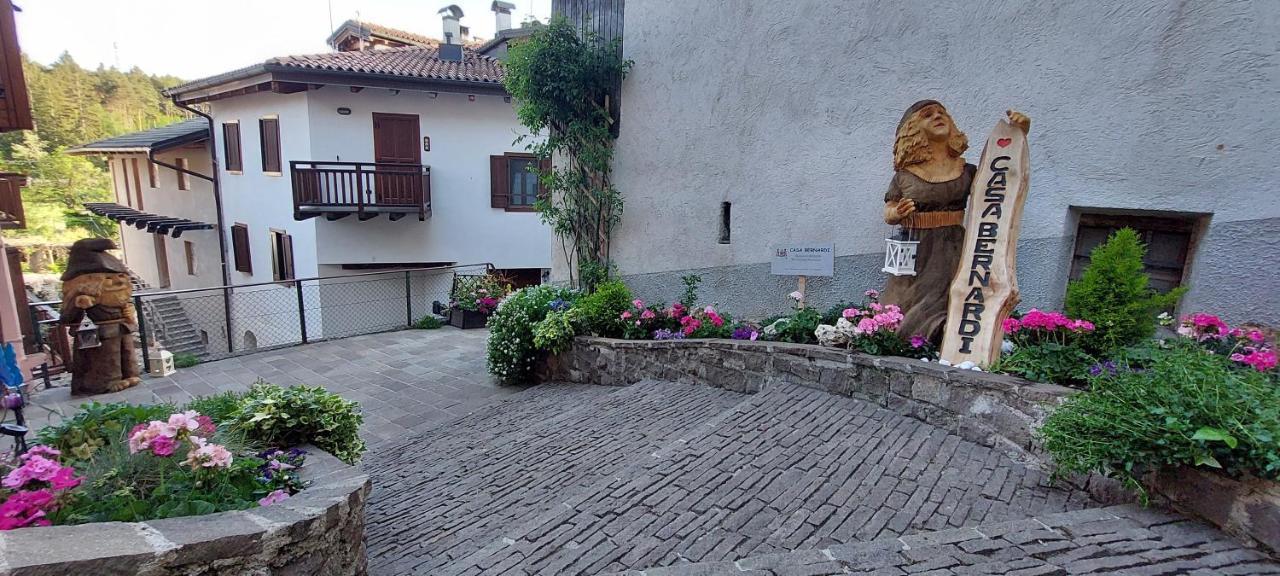 Loft Della Perpetua Di Casa Bernardi, Fuga Romantica Petfriendly Montagnaga  Εξωτερικό φωτογραφία